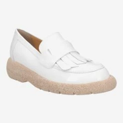 Art.  9572 230 - White